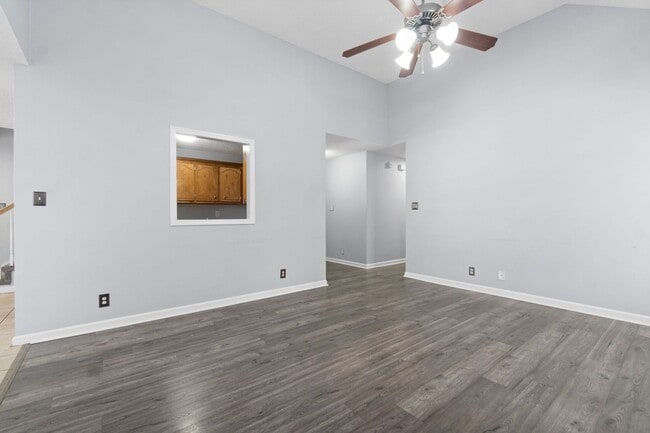 Building Photo - 3832 Cannondale Dr