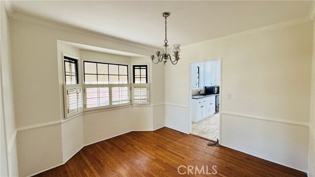 Building Photo - 621 N Almansor St