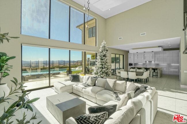 Building Photo - 20306 Willoughby Ln