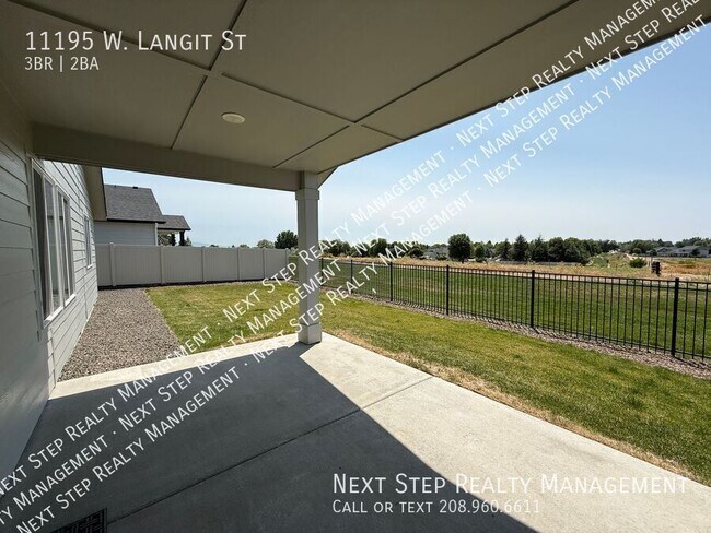 Building Photo - 11195 W Langit St