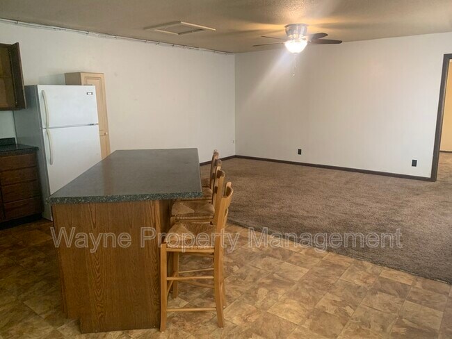 Building Photo - 1219 2nd St