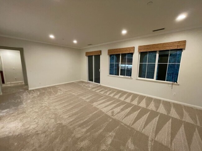 Building Photo - Beautiful single level home in Turtle Ridg...