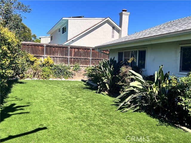 Building Photo - 10961 Key W Ave