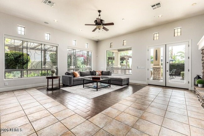 Building Photo - 10919 E Onyx Ct