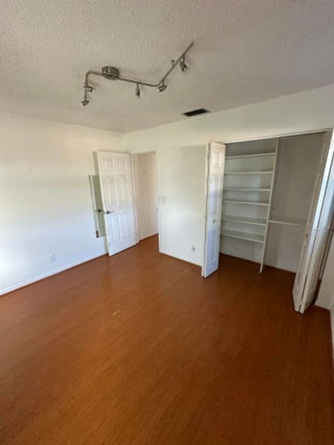 Building Photo - 3291 SW 4th St