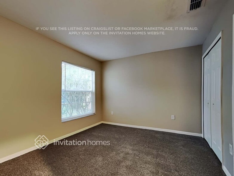 Building Photo - 2411 Cedarfield Ln