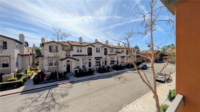 Building Photo - 615 McKenna St