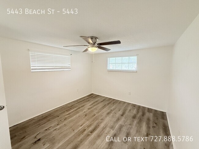 Building Photo - 5443 Beach St