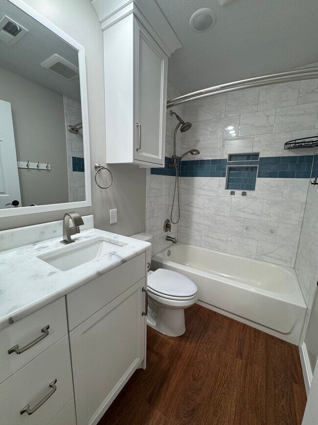 Building Photo - Beautiful main level home for sale