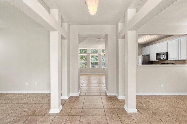 Building Photo - 423 Wetzel