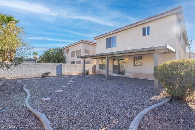 Building Photo - 5150 Pipestone Pass St