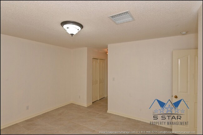 Building Photo - 648 Wind River Ave