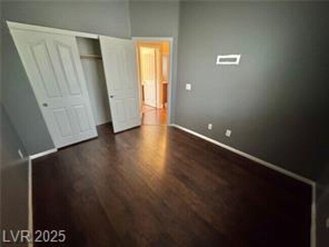 Building Photo - DON’T MISS OUT ON THIS BEAUTIFUL 4-BEDROOM...