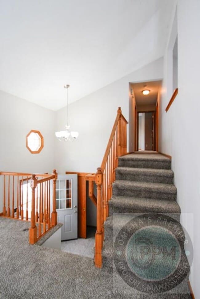 Building Photo - Comfortable and Cozy 3 Bedroom/2 Bath Home| $500 off the Deposit