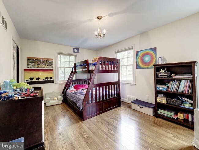 Building Photo - 2242 46th St NW