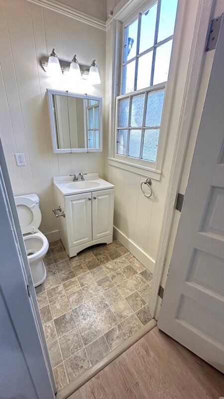 Building Photo - 2758 Cohasset Rd