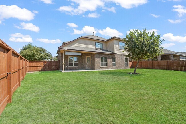 Building Photo - Spacious 4-Bedroom Home with Game Room in Desirable Community!