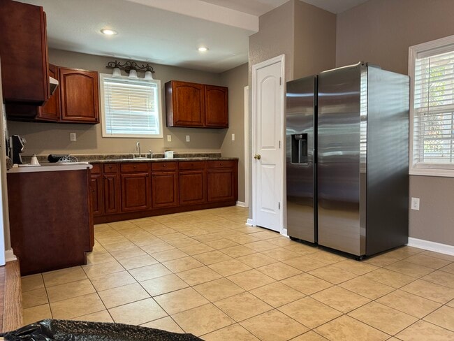 Building Photo - 301 Cumberland St