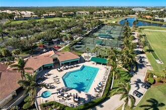 Building Photo - 9201 Bayberry Bend