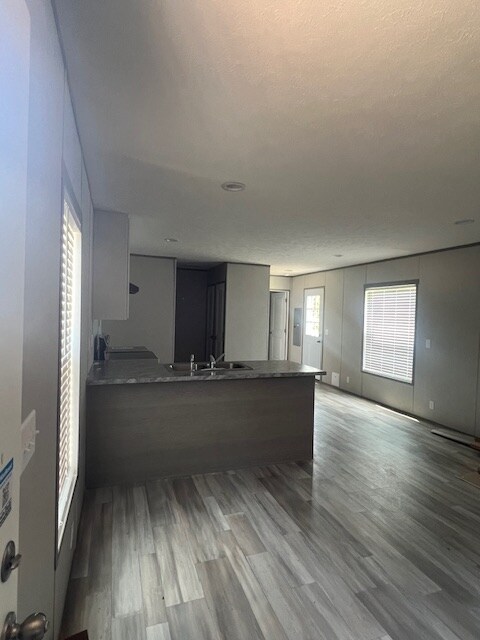 Building Photo - 29 Lakeview Dr