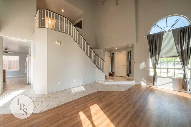 Building Photo - 3676 Baron Ave