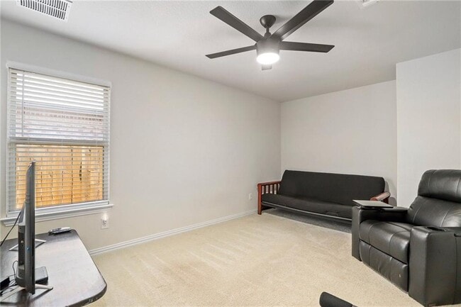 Building Photo - 4130 Kingsley Ave