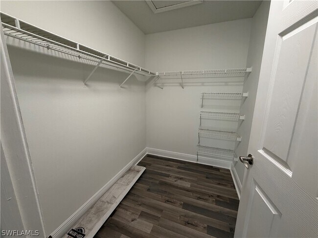 Building Photo - 2214 Arbour Walk Cir