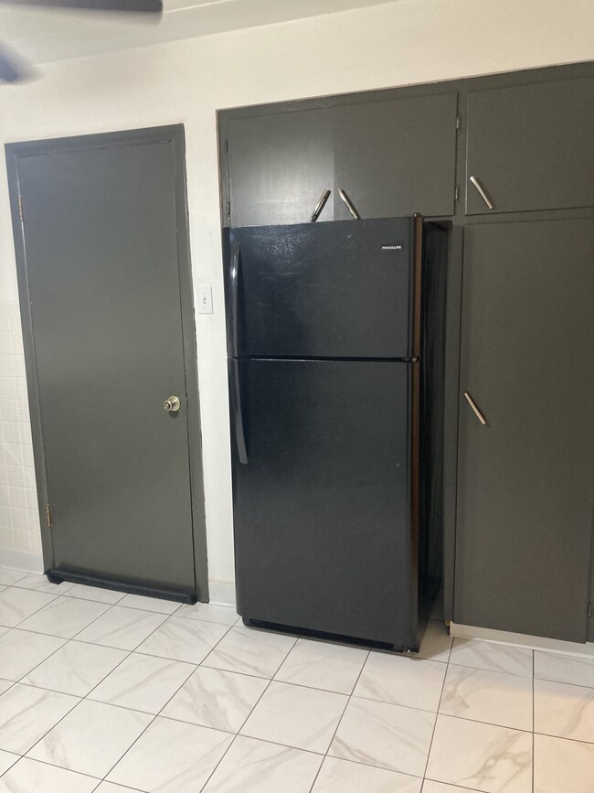 Kitchen 3 - 1798 Tanglewood Dr