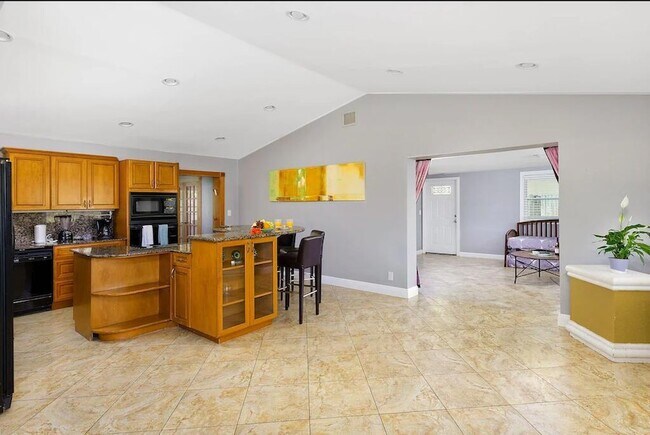 Building Photo - 272 NW 45th St