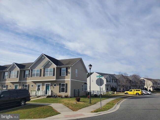 Building Photo - 89 Bay Hill Ln