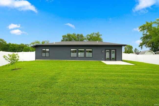 Building Photo - 10827 Kathy Dr