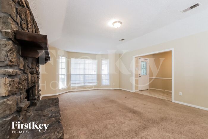 Building Photo - 2614 Forestbrook Dr