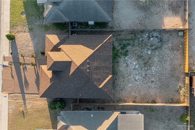 Building Photo - 4408 Xanthisma Ave W