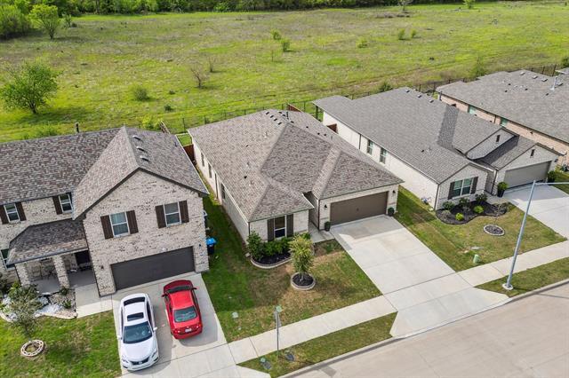 Building Photo - 132 Plumed Thistle Dr