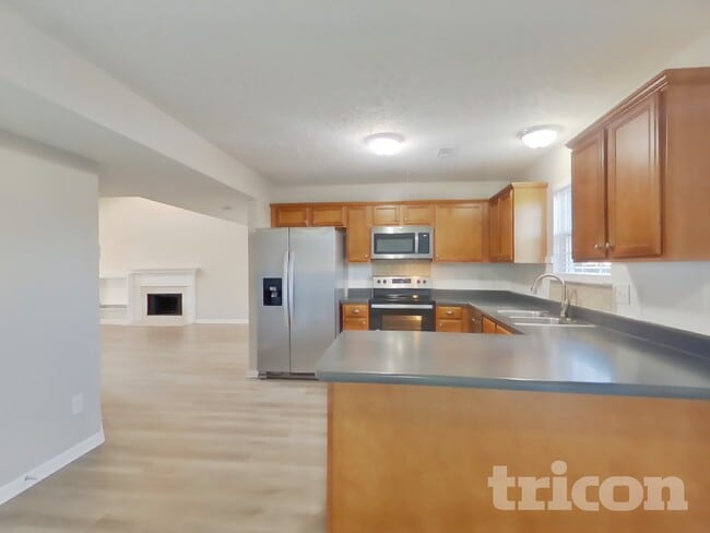 Building Photo - 3011 Deer Trail Dr