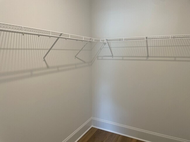 Building Photo - 3 Bedroom 2 Bathroom New Construction Hous...