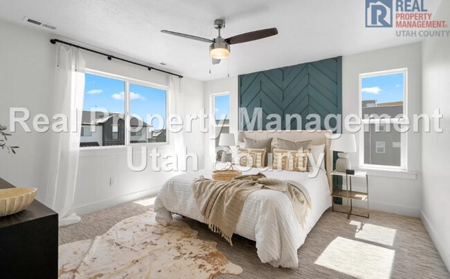 Building Photo - 367 S 610 E