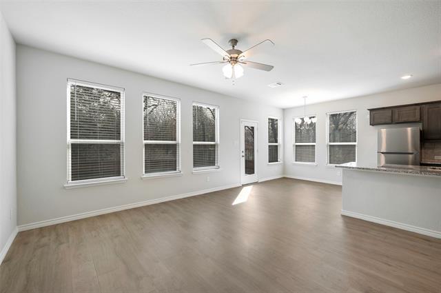 Building Photo - 519 Mockingbird Ln