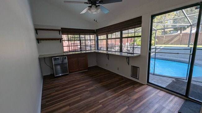 Building Photo - 4 Bedroom Single Family Home in Spring Creek