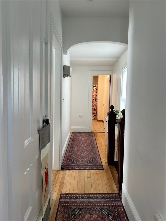 Building Photo - 37 Burnham St