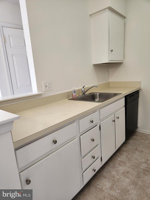 Building Photo - 103 Lucas Ln