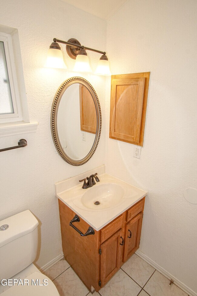 Building Photo - 1553 Rebecca Ann Dr