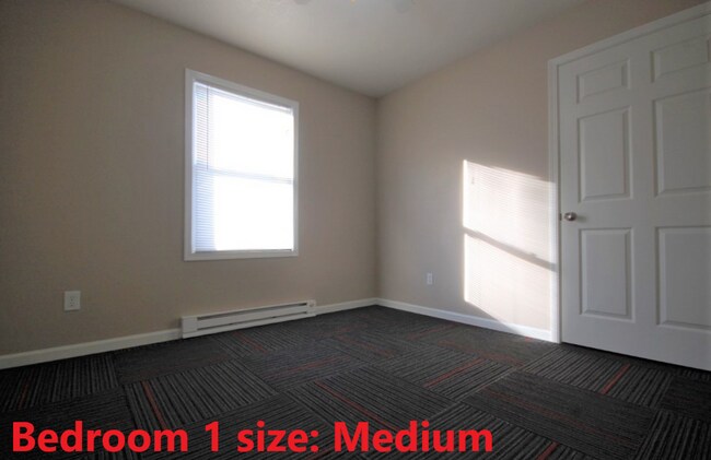 Building Photo - 115-117 South Plum