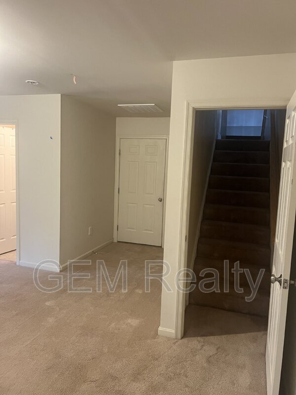 Building Photo - 35122 Saba Pl