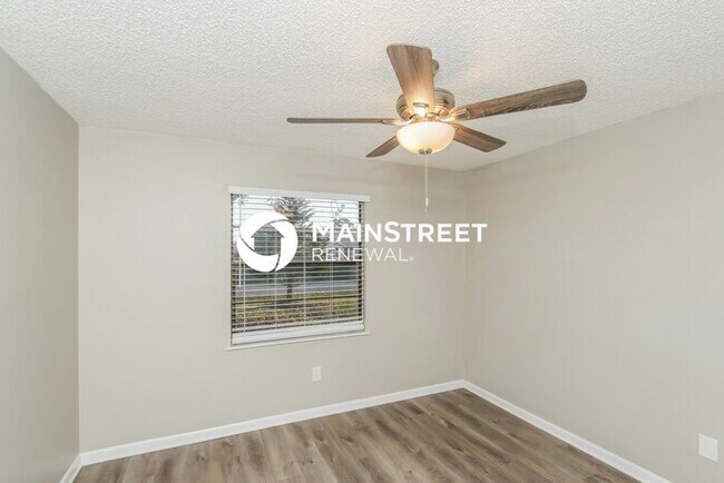 Building Photo - 3 Bedroom Pet-Friendly Home in PALM BAY, F...