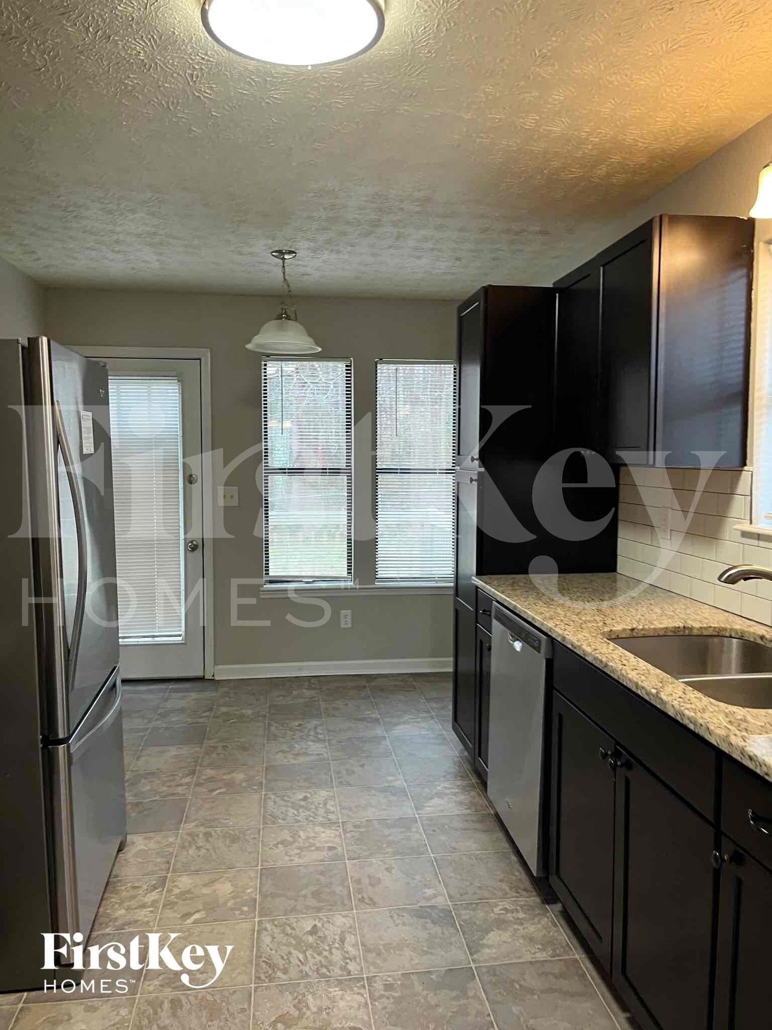 Building Photo - 4192 Tyler Ct