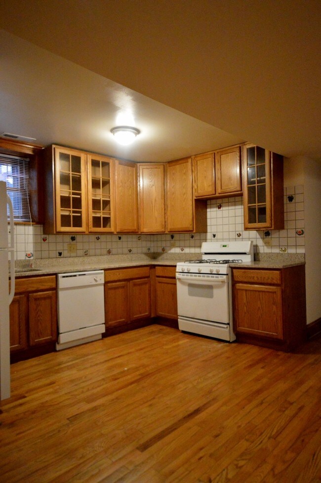 Floorplan - 3810 N. Greenview