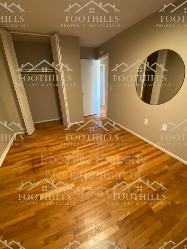 Building Photo - 500 Concord Rd