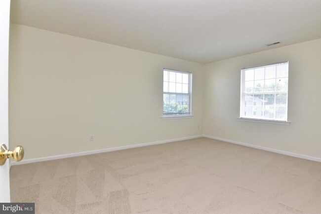 Building Photo - 1306 Caitlins Way