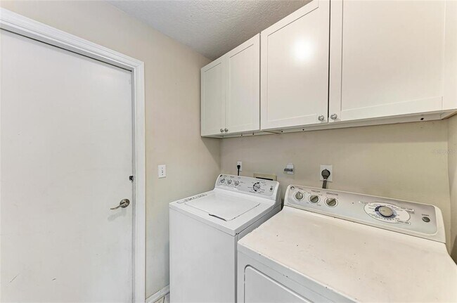 Building Photo - 8012 56th Ct E